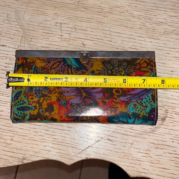 Charming Charlie Clutch Purse wallet Floral - Picture 6 of 8